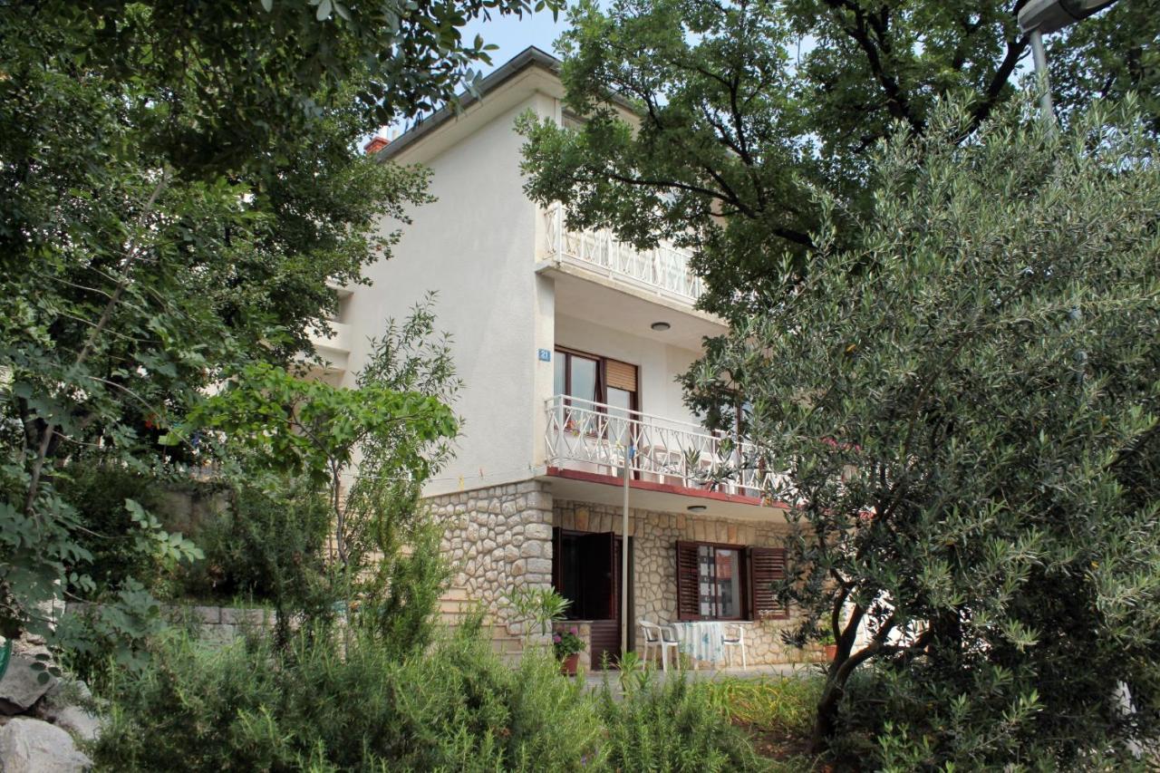 Apartments with a parking space Novi Vinodolski - 2423 Zewnętrze zdjęcie