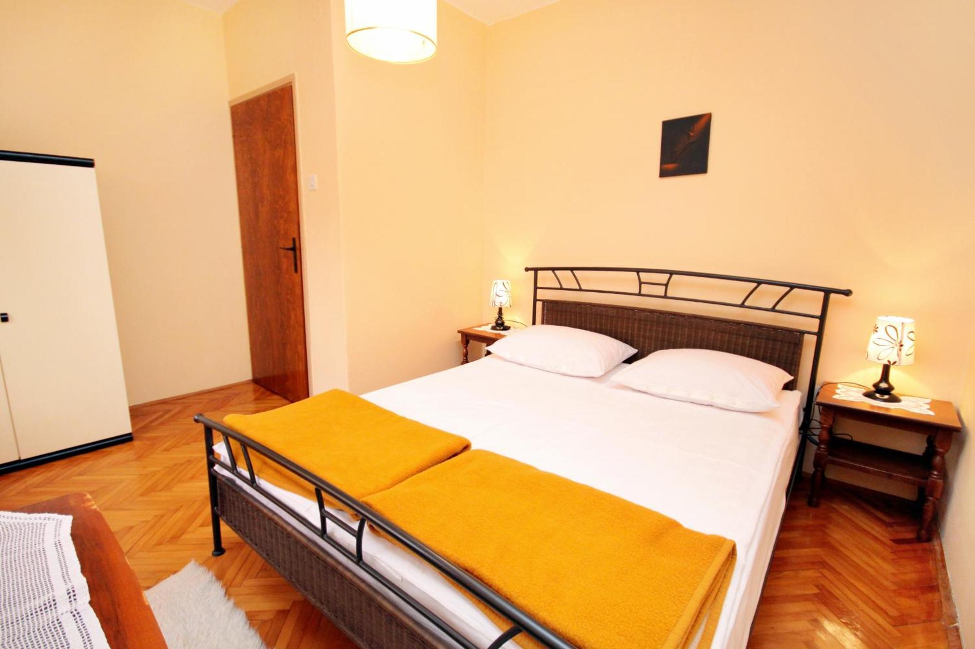 Apartments with a parking space Novi Vinodolski - 2423 Zewnętrze zdjęcie